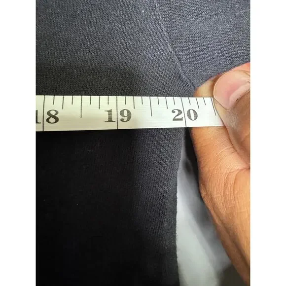 AC/DC T-Shirt Mens Size: Large "For Those About To Rock We Salute You" - Picture 3 of 4